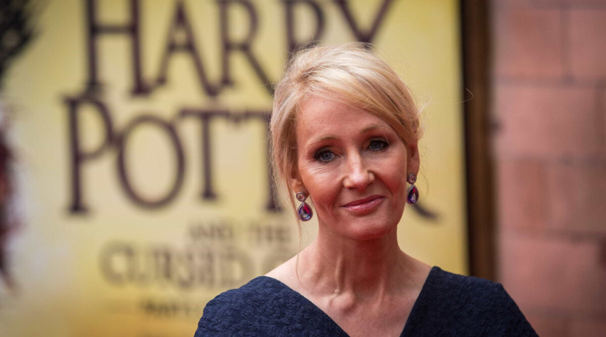 J.K. Rowling presa por comentários transfóbicos
