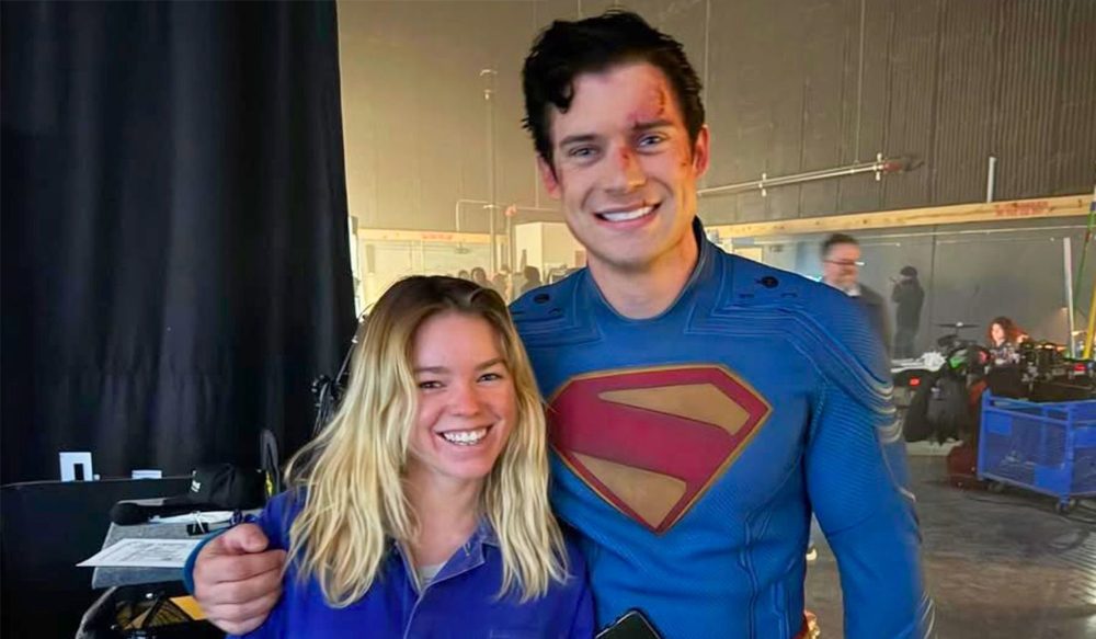 David Corenswet e Milly Alcock